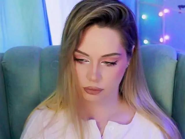 Freechat 0------0 on BongaCams