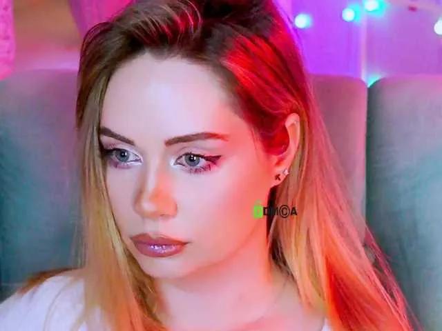 Freechat 0------0 on BongaCams