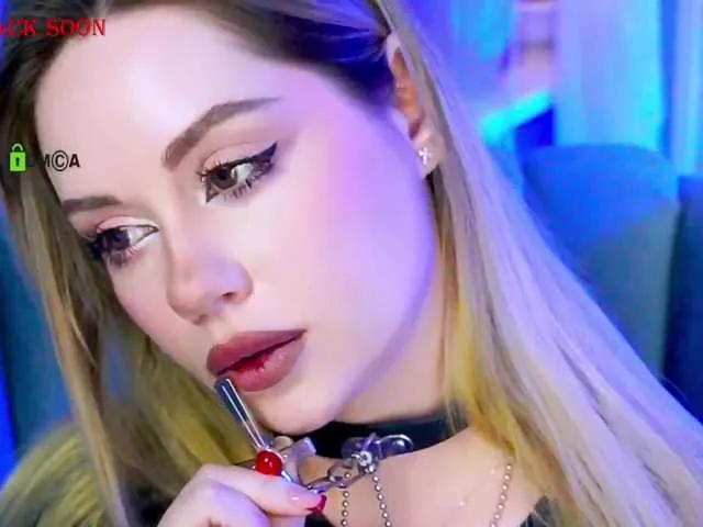 Freechat 0------0 on BongaCams