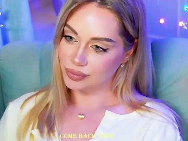 Freechat 0------0 on BongaCams