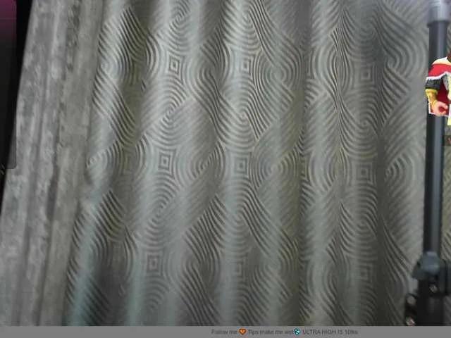 Offline agnes-lunee on BongaCams