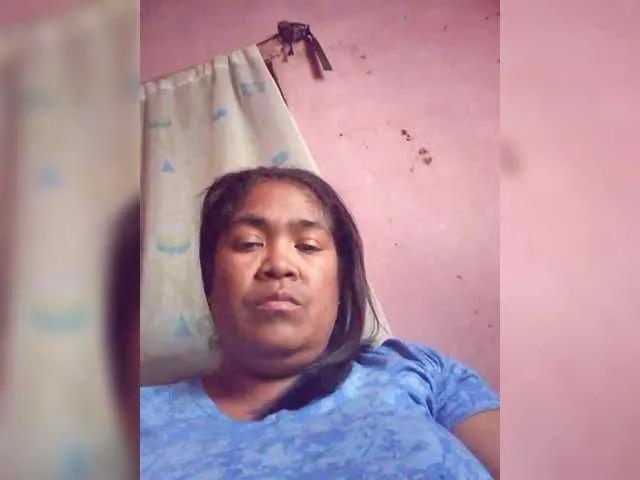 Freechat Aiiina on BongaCams