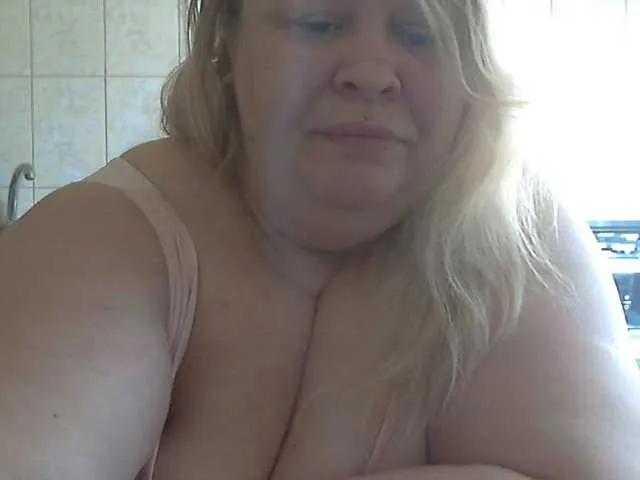 Freechat AriannaMilf on BongaCams