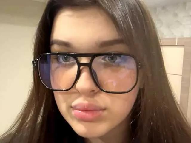 Freechat AshleaReuer on BongaCams