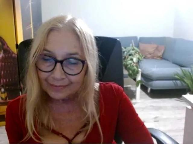 Offline BlondeSofia on BongaCams