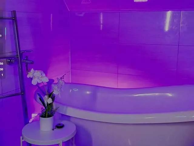 Freechat CoralineJones on BongaCams