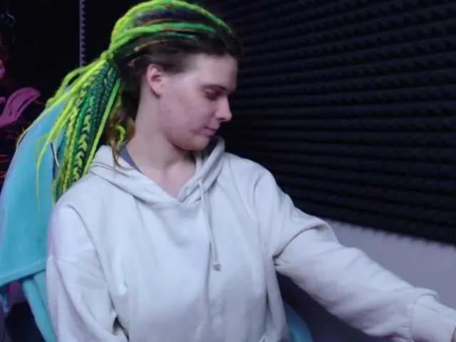 Offline KIKIKrash on BongaCams