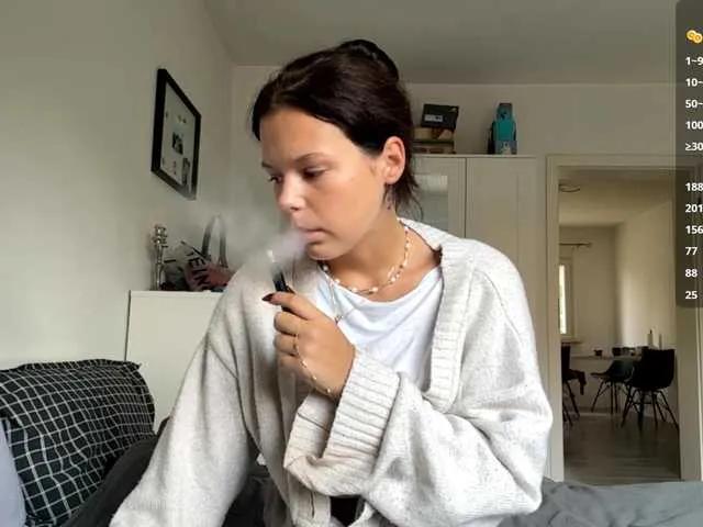 Offline MerleRusson on BongaCams