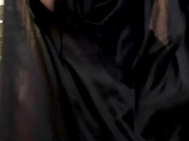 Offline NaomiSainz on BongaCams