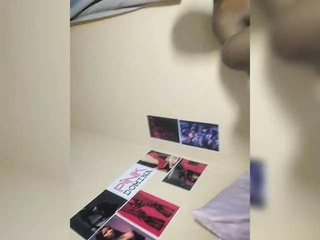 Freechat PinkDomina01 on BongaCams