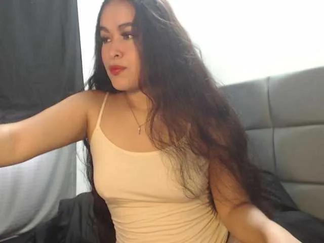 Offline Seyra on BongaCams