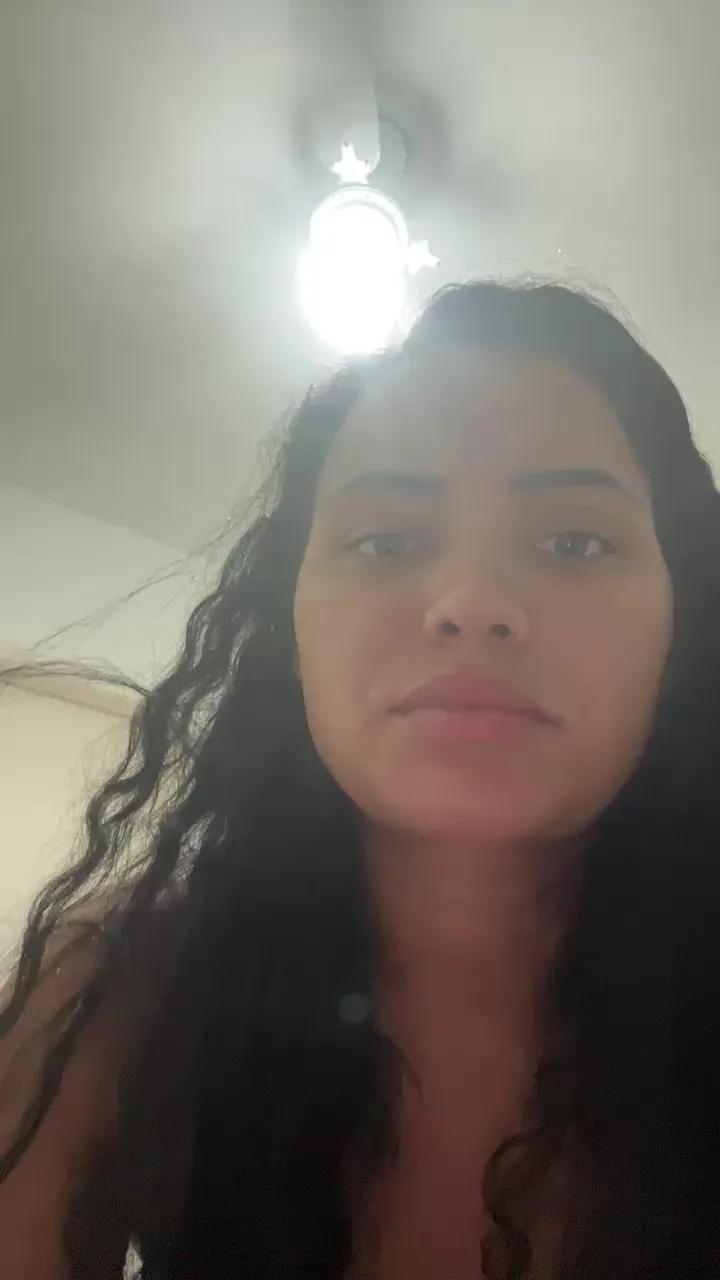 Freechat Daniferraz on Cam4