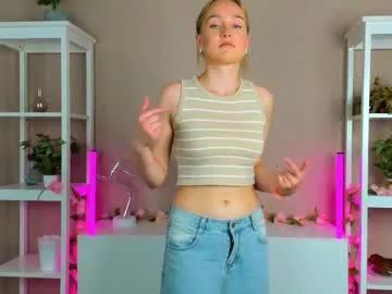 Freechat alyshaperkowski on Chaturbate