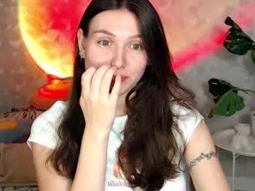 Freechat ameliahenderson on Chaturbate