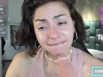 april_dumont — A slow and erotic dance for you  [29 tokens left] #dildo #deepthroat #dirtytalk #teen #daddy