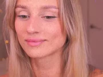 Freechat artease on Chaturbate