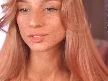 Freechat artease on Chaturbate