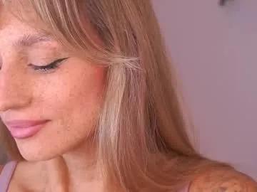 Freechat artease on Chaturbate