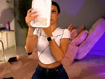 Freechat betsygonzale on Chaturbate