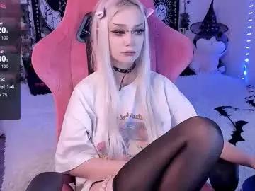 broodmommyy3 on Chaturbate 