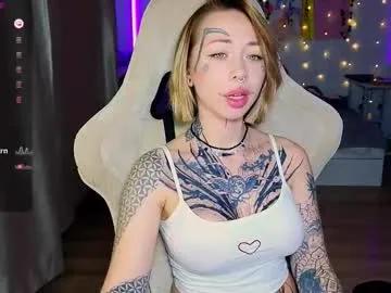 Freechat bunnykelly on Chaturbate