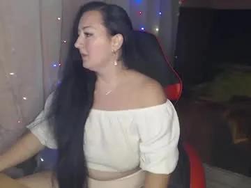 Chaturbate call_me_shaya is Freechat call_me_shaya — Happy Friday and wellcum to my room! My #lovense is on) #milf #bigtits #longhair #milk