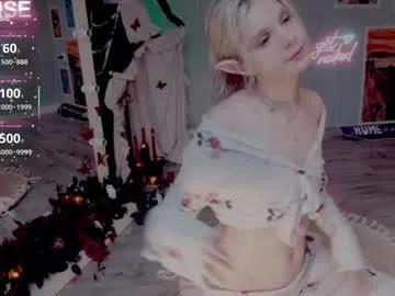 Chaturbate careful_i_bite is Freechat careful_i_bite — Welcome) HAppy day shw! #squirt #tall #happy #18 #young