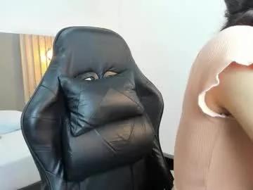 Private carlina_15 on Chaturbate