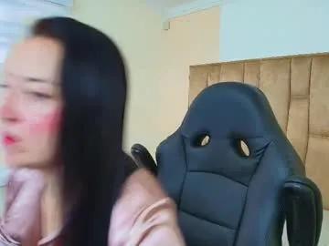 Freechat charlotteschmidtt on Chaturbate