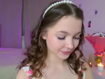 Freechat charming_bliss on Chaturbate