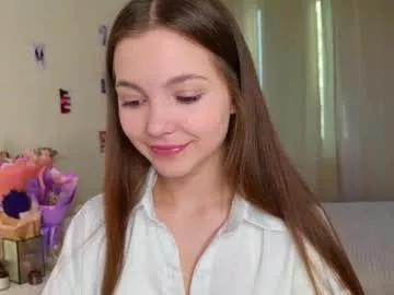 Freechat charming_bliss on Chaturbate