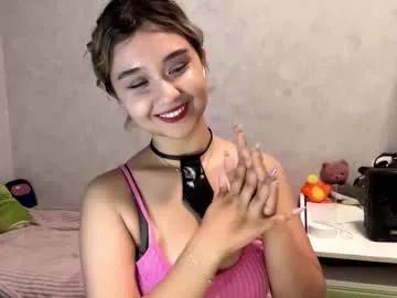 Freechat clary_cloud on Chaturbate