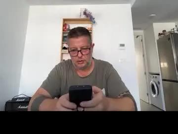 Freechat daitarniii on Chaturbate