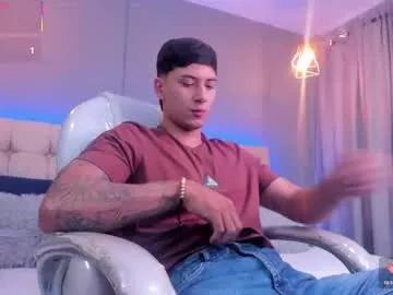 Freechat damian23_ on Chaturbate