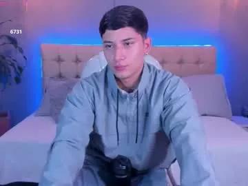 Freechat damian23_ on Chaturbate