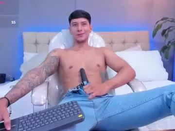 Freechat damian23_ on Chaturbate