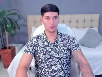 Freechat damian23_ on Chaturbate