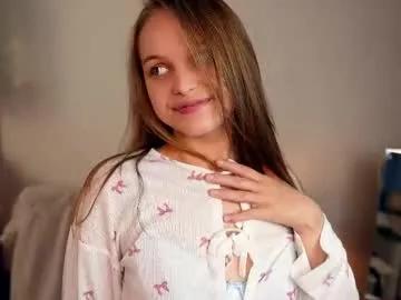 dierafauxa — GOAL: let's get rid of this top for good [77 tokens remaining] Hello my friend I am Elwyna in my room only good horny vibes :)<3<3 #new #18 #smalltits #cute #petite