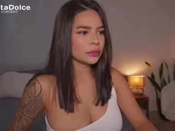 emely_dolce on Chaturbate 