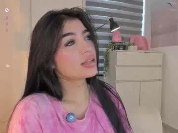 Freechat emily_kenner on Chaturbate