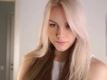 Freechat emmiemurray on Chaturbate