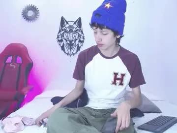 Freechat emmo_boy on Chaturbate