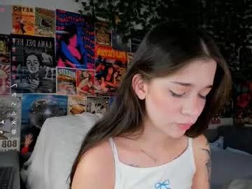 Freechat flirtykitty_ on Chaturbate