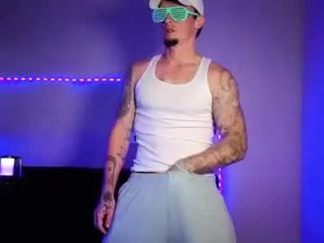 frankoafterdark — CUMSHOW/ exploit my holes in my private show as well #cum #findom #muscle #bigcock #fetish [2865 tokens remaining]