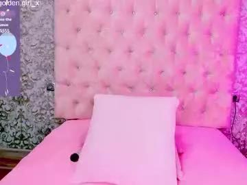 Freechat golden_girl__ on Chaturbate