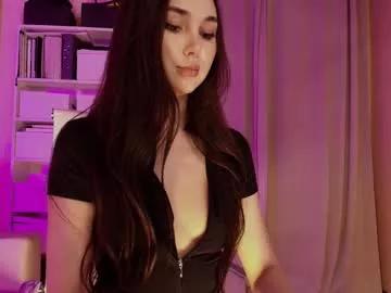 Freechat hollyextra on Chaturbate