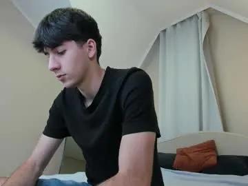 Freechat hotflirtyfella on Chaturbate