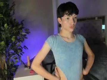 Freechat im_crisvega88 on Chaturbate