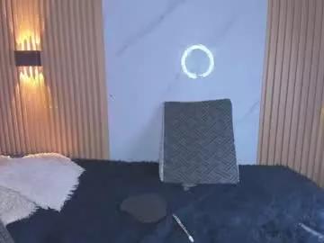 Freechat im_crisvega88 on Chaturbate