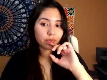 intimatetales on Chaturbate 